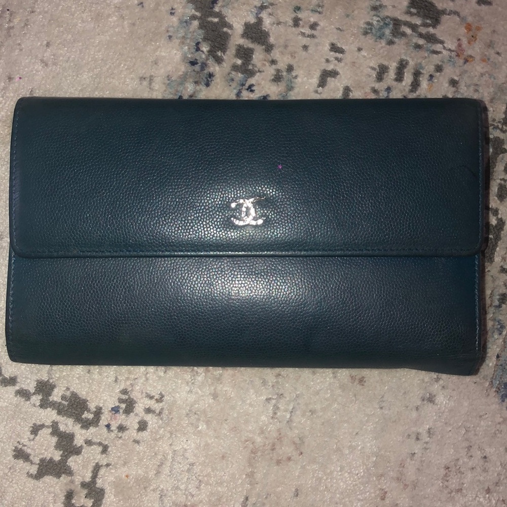 Chanel wallet